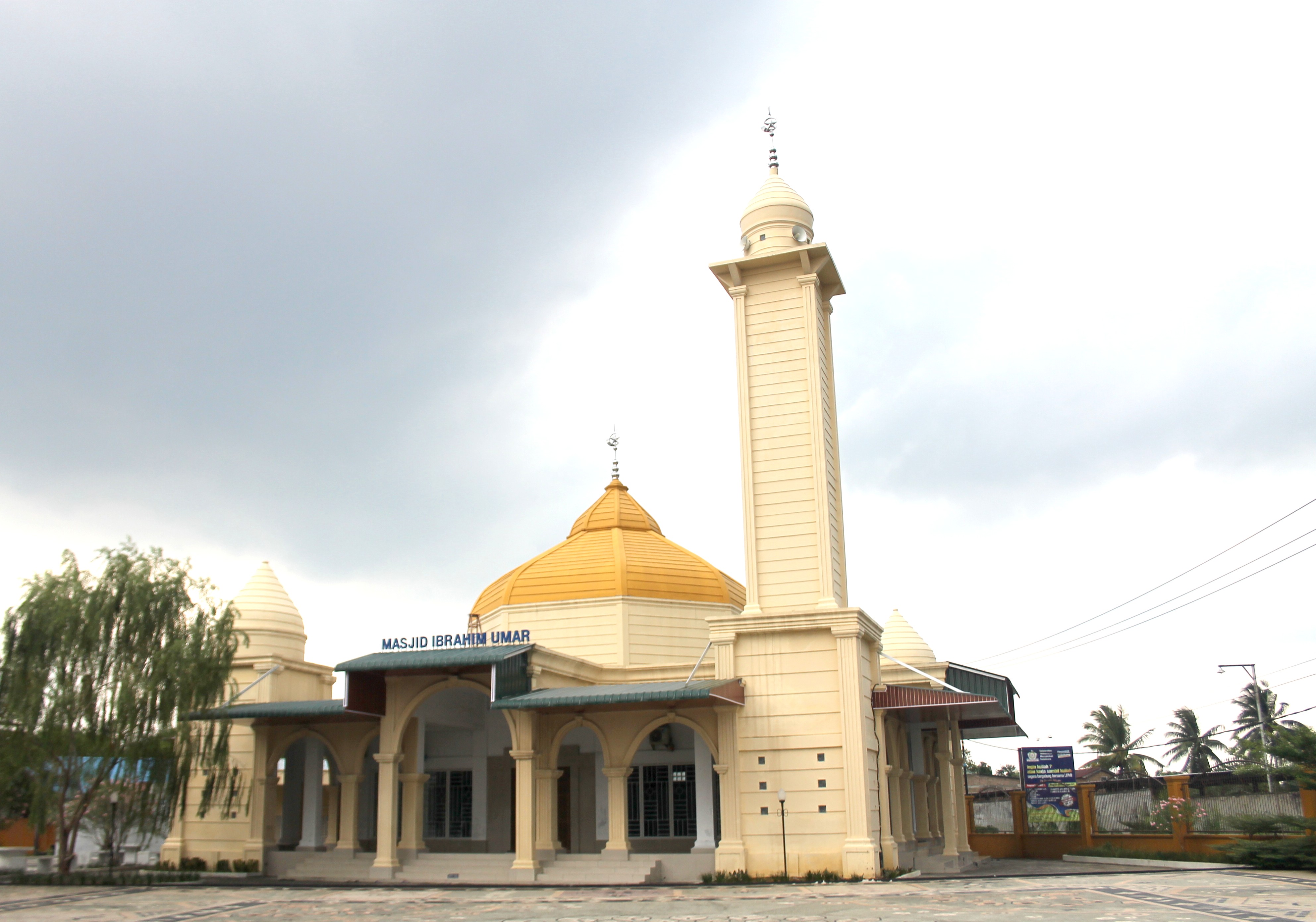Sarana dan Prasarana UPMI 9